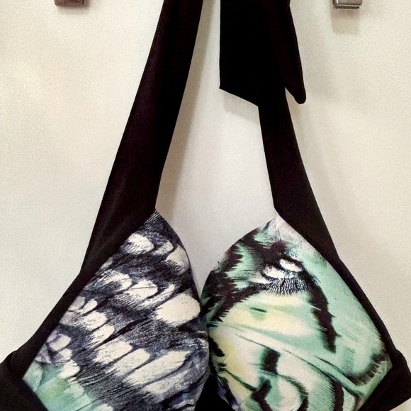 Azura| Australia Blue/Black/Green Butterfly Bikini Halter Top Size 8 - Picture 4 of 7